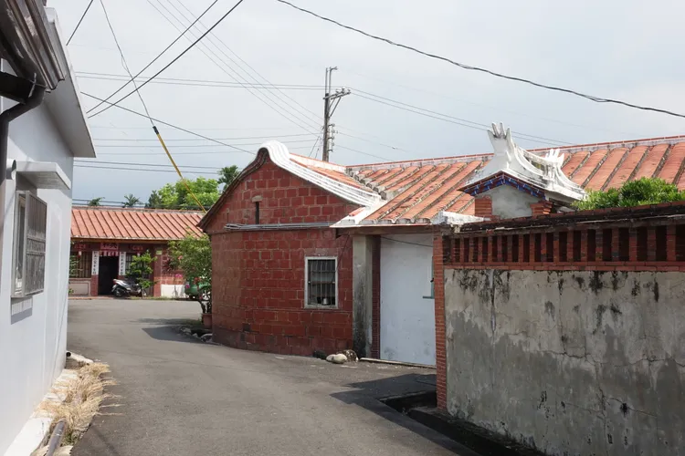 騎單車漫遊屏東客家小鎮，還可以換贈品。羅琦文攝