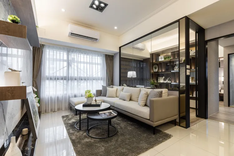 成泰路三段近年推案流行40坪以下的大樓，開價基本都站上4字頭，圖為預售案「佳陞景漾」。翻攝佳陞景漾臉書