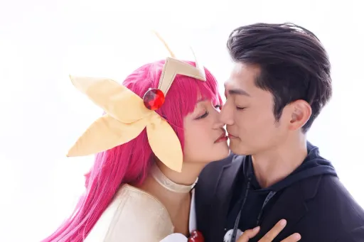 百靈果凱莉老公撞臉蔣萬安 親親照不只嚇到一排藍勾勾!本尊都說話了