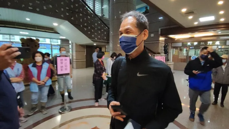 財稅局長盧天龍。林志青攝