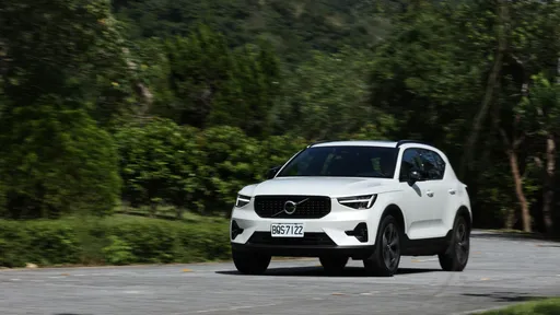 壹蘋試駕｜渦輪輕油電+全時四驅　Volvo XC40 Ultimate B5是遠征壯遊好旅伴