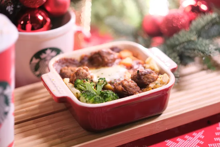 咖哩牛肉丸生義大利麵。陳志淵攝