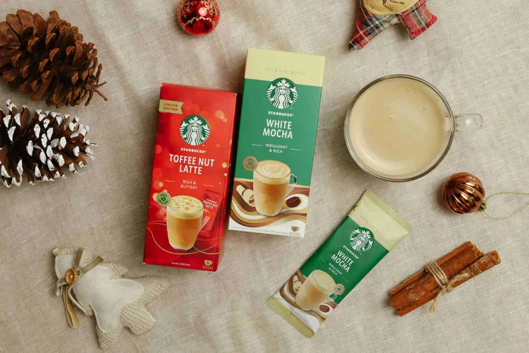 星巴克鐵粉才知道的門市低調熱銷王「白巧克力風味摩卡」、「海鹽焦糖可可粉」在家也能喝到經典風味。業者提供