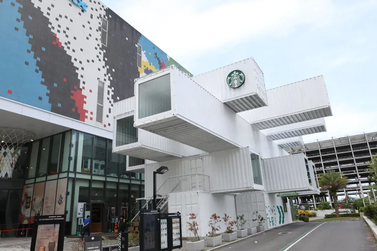 星巴克業績最旺店王就是它！全台最美星巴克花蓮洄瀾門市。鄭孟晃攝