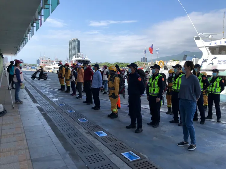 動員相關機關在頭城烏石港集結。羅東林管處提供