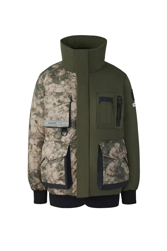 Langham Down Jacket男款不對稱圖騰羽絨夾克，5萬5900元。品牌提供