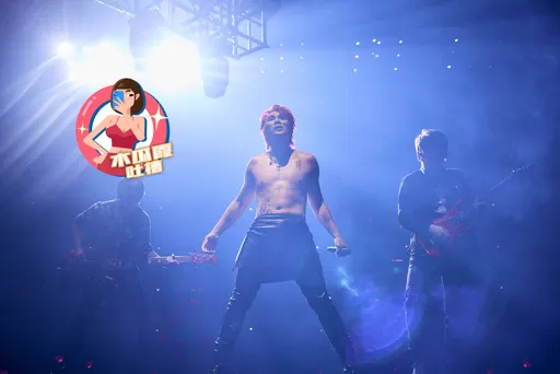 木瓜霞|王仁甫胸刺芹字啾咪老婆 餵萬人吃狗糧不怕吐