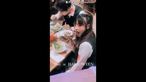 萬聖節妹子出沒！近看嚇人一大跳　「好恐怖的美眉們啊」