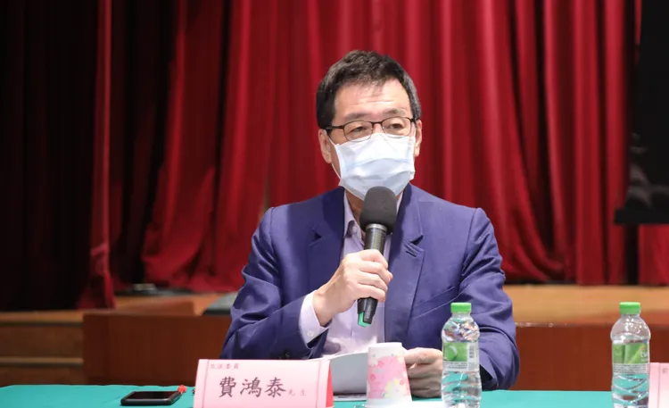 國民黨立委費鴻泰說，若民進黨現在「隱性選民」比較多，那將來陳時中的支持度增加幅度會是三個候選人中最多的。鄭孟晃攝