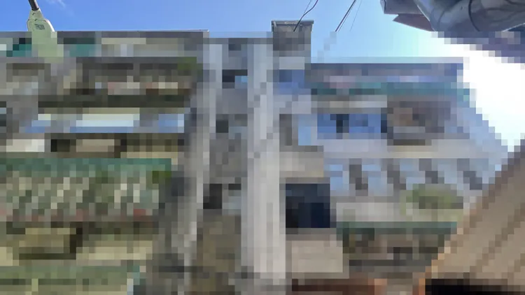 案發當晚周男與妻子睡覺前提起林男，雙方引爆口角爭執，但因安眠藥效發作，妻子轉頭就睡不繼續爭吵。陸運陞攝