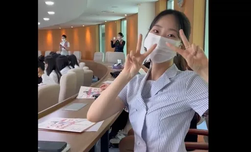 韓妹上課當然也要美美噠　未來空姐！網友先認證女神