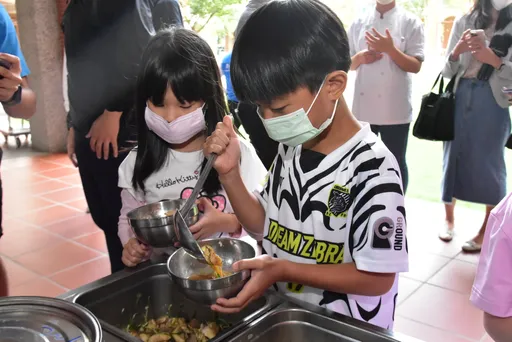 新竹縣營養午餐石斑魚入菜 烏魚季還要加這道菜幫助漁民