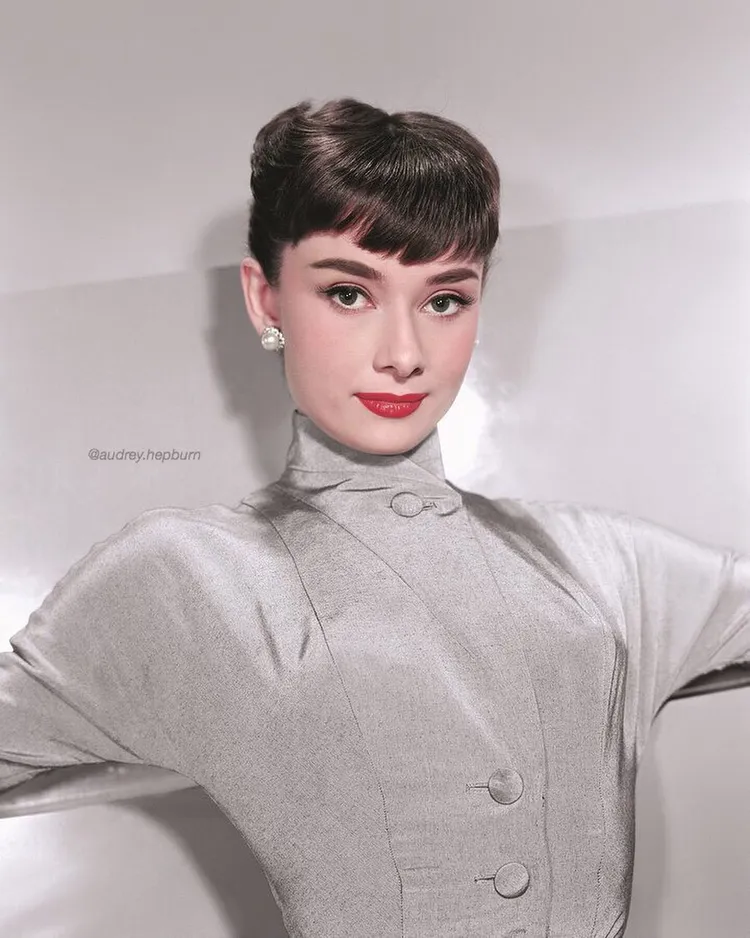 已故女星奧黛麗赫本是時尚圈的指標。翻攝audrey.hepburn IG