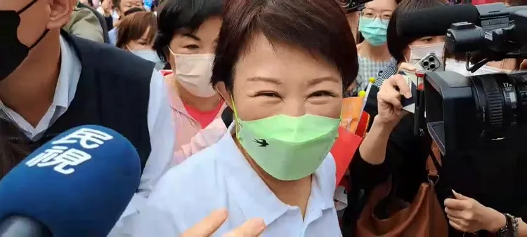盧秀燕表示，因為時間的關係，行程太多，未能與韓國瑜同台。民眾提供