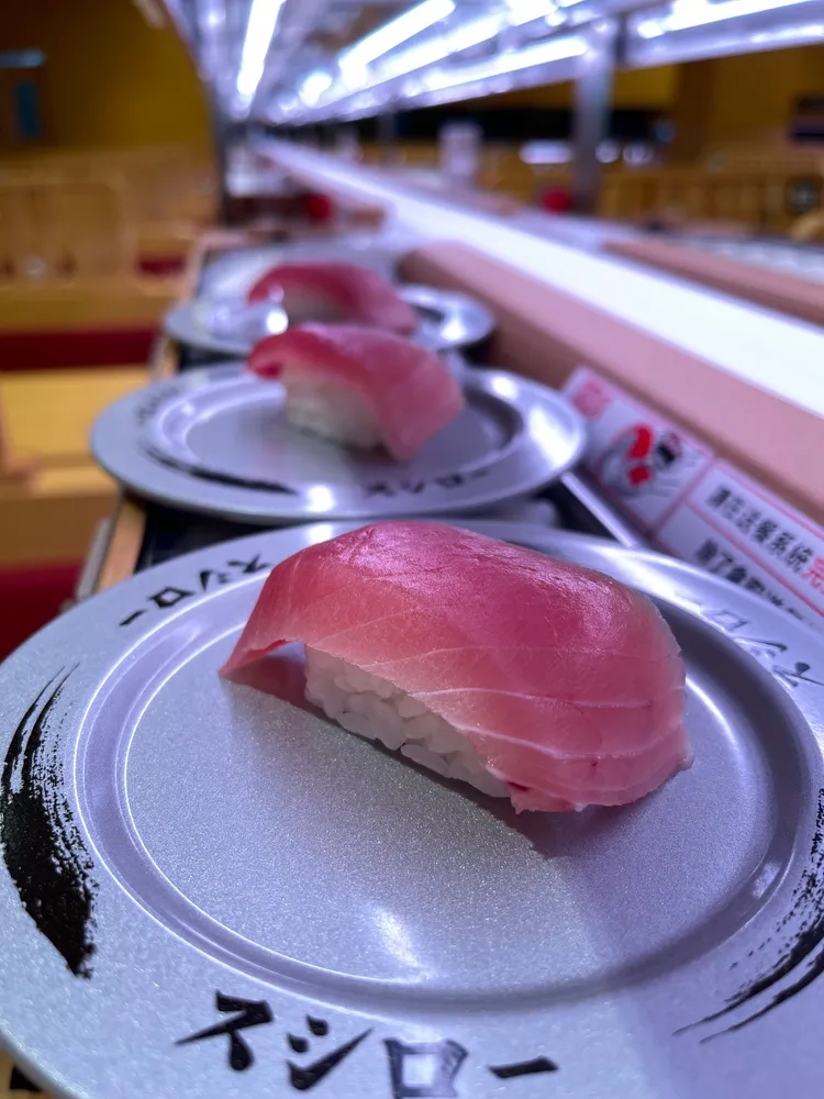 厚切中腹，60元。業者提供