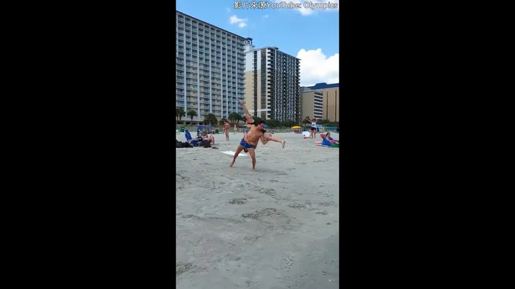 雙人展現無間默契使出傳聞中的無敵風火輪，不知道有沒有進階版。