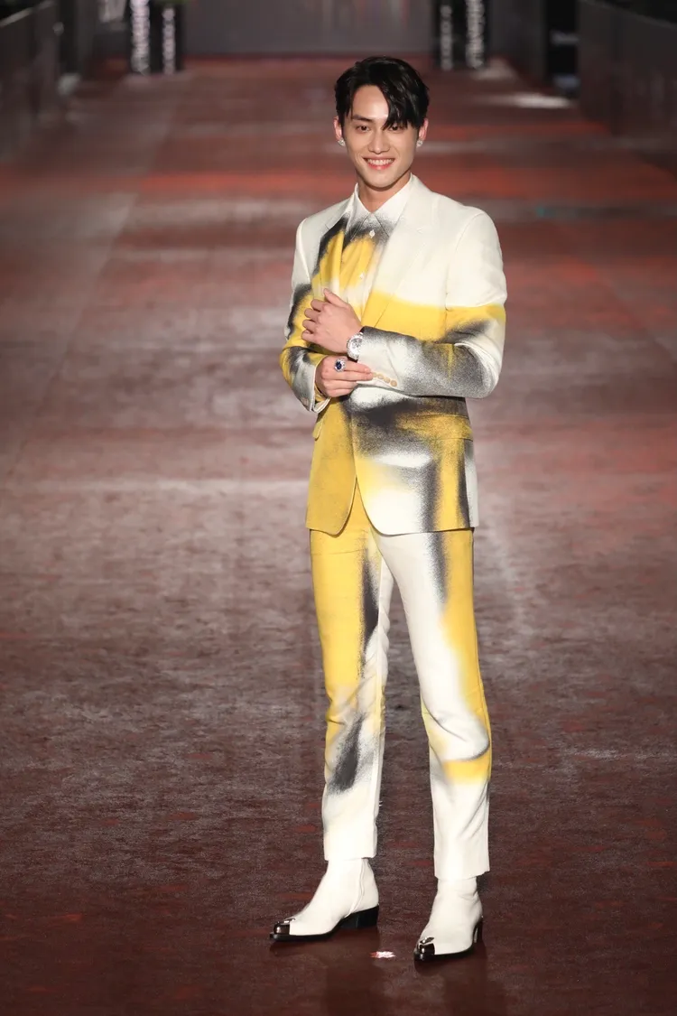 范少勳穿Alexander McQueen西裝。攝影中心攝