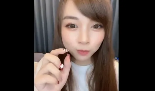 姊妹們！有什麼理由減肥？　正妹高喊：我不醜！油炸使我快樂！