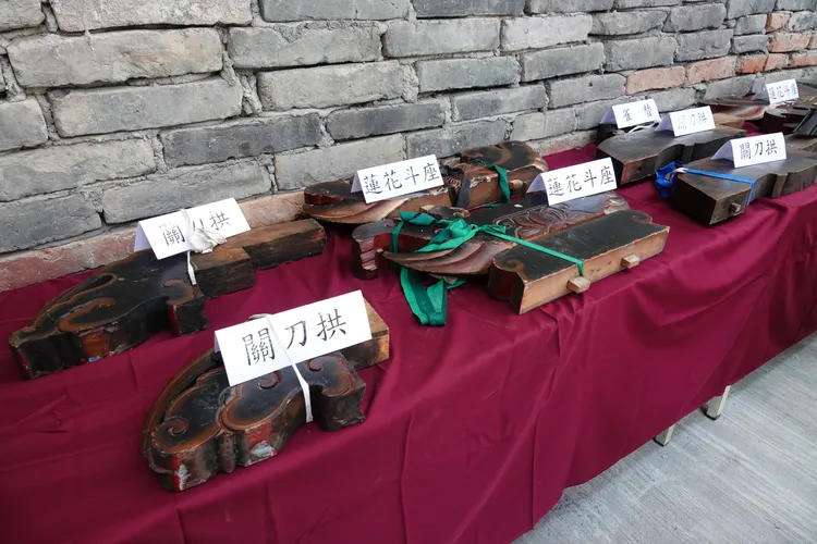 宜蘭市五穀廟木構件。林泊志攝