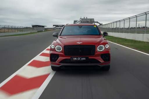 壹蘋獨家｜澳洲賽道盡試賓利性能車系　Bentayga S操控味濃有趣