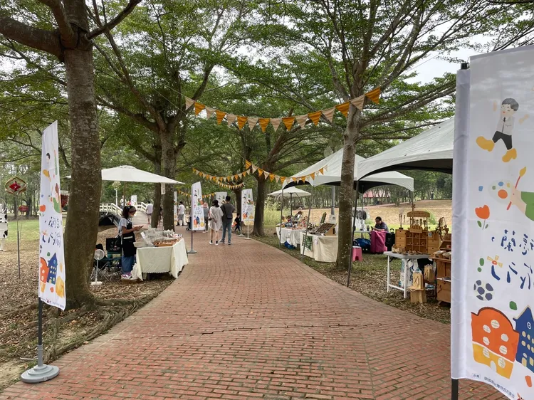 現場安排具台荷文化的特色市集。觀旅局提供