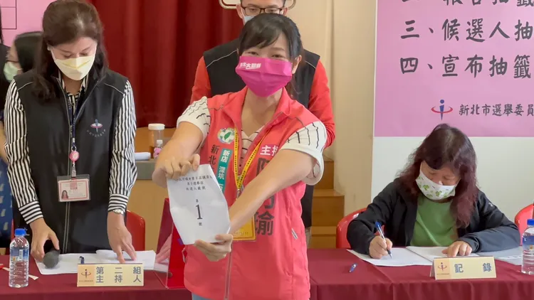 陳乃瑜認為金中玉的票都是深藍，只會流向其他國民黨或民眾黨籍候選人，反而讓她處境更危險。曾佳俊攝