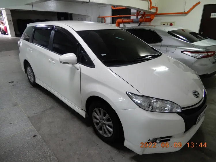 TOYOTA WISH。行政執行署台北分署提供