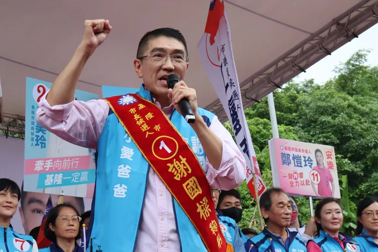 謝國樑呼籲，11月26日一起撥亂反正，一起贏得勝選。資料照片