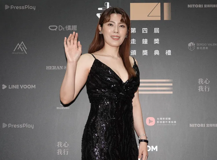 理科太太大方性感現身。陳德興攝