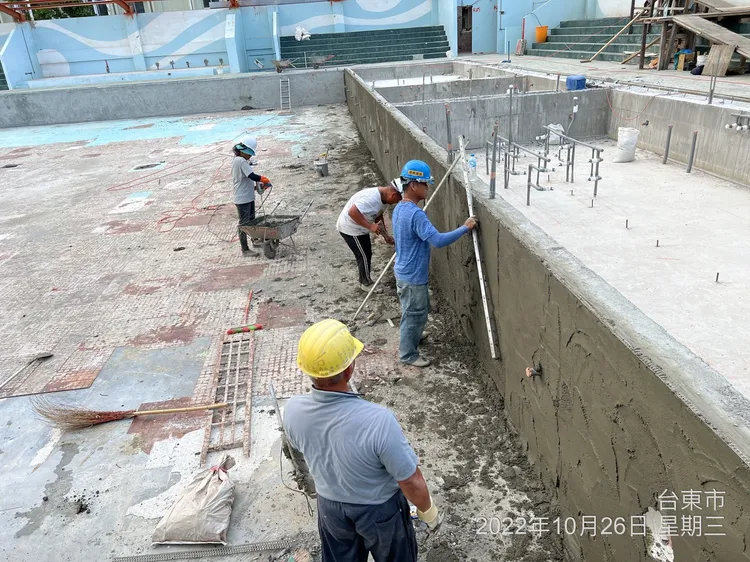 台東縣府與台東大學簽訂十年契約，整修台東大學台東校區的游泳池，未來將做為縣立游泳池使用。台東縣府提供