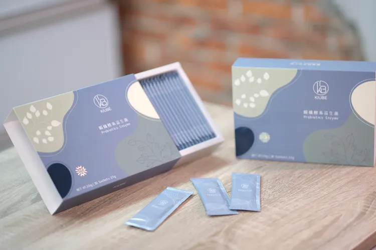 杜小比親身試吃後推出天然安全的瞬孅酵素益生菌，也是熱門商品之一。陳志淵攝