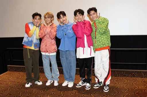 「原子少年」水星变身「AcQUA源少年」推新歌 被问感情全都坦白说了