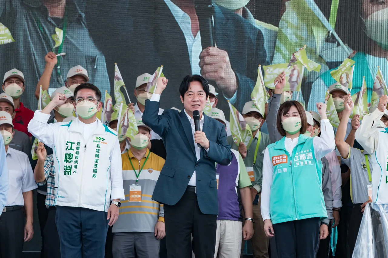 賴清德今天(22日)到宜蘭為江聰淵站台,支持黨提名的候選人。江聰淵競選總部提供
