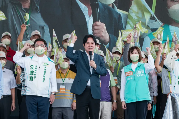 賴清德今天（22日）到宜蘭為江聰淵站台，支持黨提名的候選人。江聰淵競選總部提供