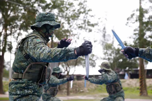 兵役延長1年研議中　月薪有機會翻倍到每月1.5萬元