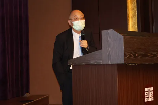 故宮還原現場!都因手滑了 古物從100公分高摔爛「那人自責到睡不著」