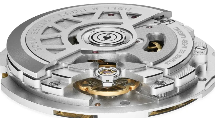 Bell & Ross攜手機芯廠Kenissi共同研製出品牌首枚自製BR-CAL.323自動上鍊機芯。品牌提供