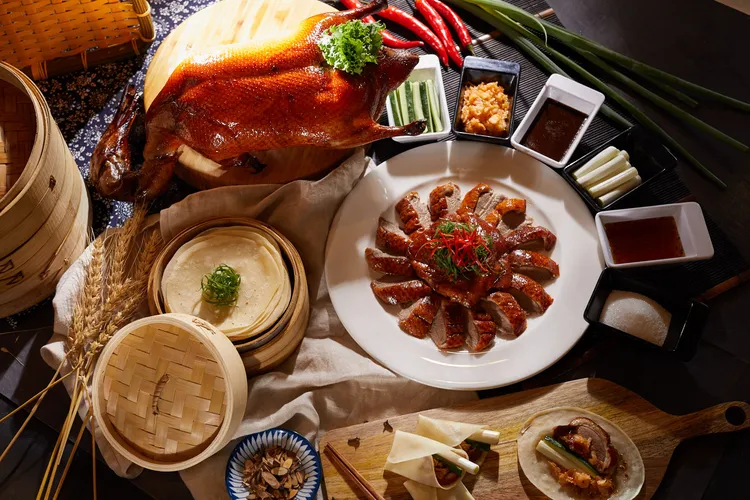 煙波新竹湖濱館「醉月樓」中餐廳烤鴨宴。煙波提供
