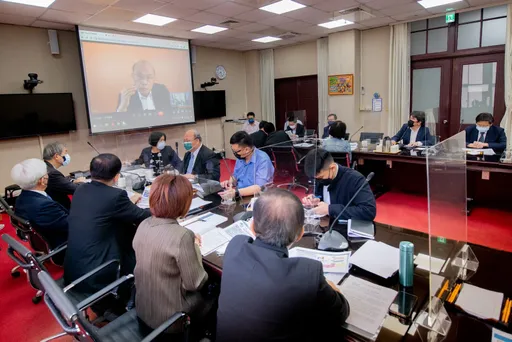 調整接觸者防疫措施 蘇貞昌提醒:留意大型造勢活動防疫