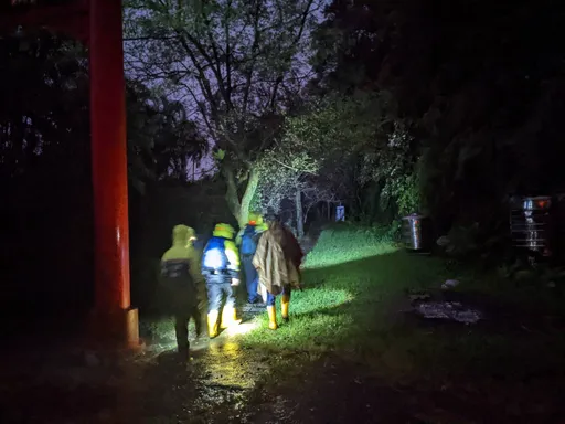 新北市石碇山區大雨　23名登山客迷途急求援