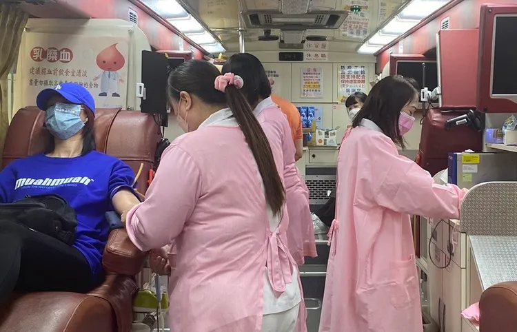 遠東巨城今年至12月結束前，維持每周末舉辦捐血活動，成為新竹地區最大的捐血平台。Big City提供