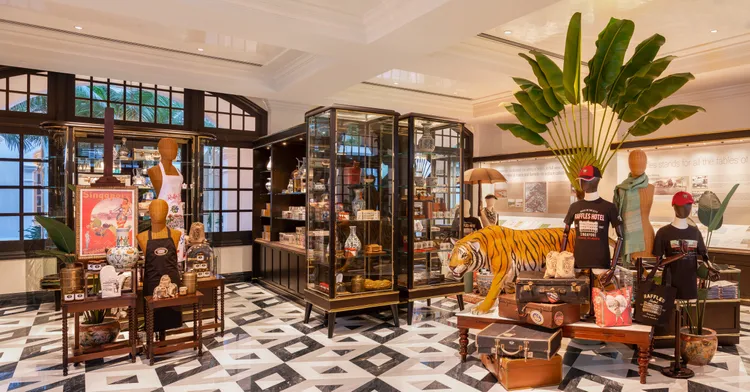 萊佛士精品商店(Raffles Boutique)提供一系列精美禮品和紀念品。新加坡萊佛士酒店提供