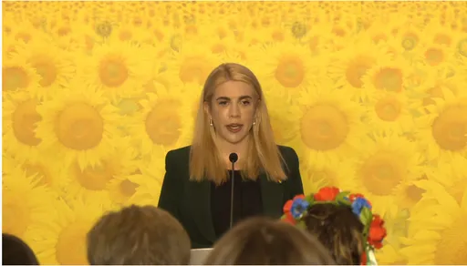 烏克蘭苦戰俄羅斯　烏國議員來台激動唱國歌