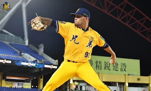 兄弟季後賽洋將要帶誰?助總如何看奧特羅「被打爆」表現?