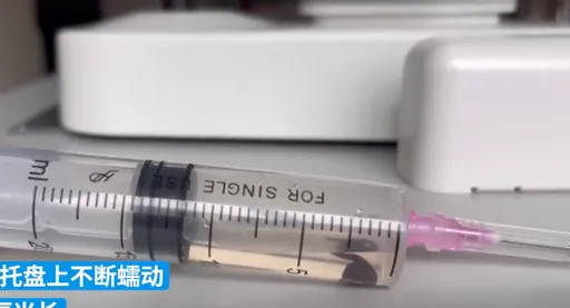 喝一口清澈溪水 他鼻血流半个月拉出6公分蚂蝗