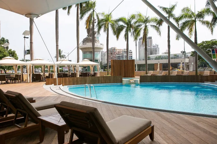 高雄國賓大飯店宣布營業至明年一月底。翻攝自臉書國賓大飯店