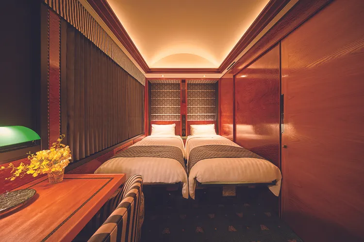 瑞風號皇家雙人房優雅內裝。JR西日本提供