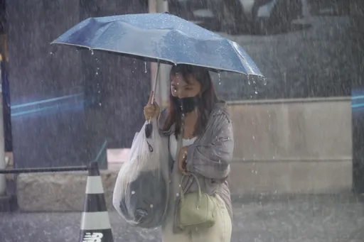 豪雨彈還要轟炸2天！一圖看整周天氣　這天起再轉涼低溫探1字頭