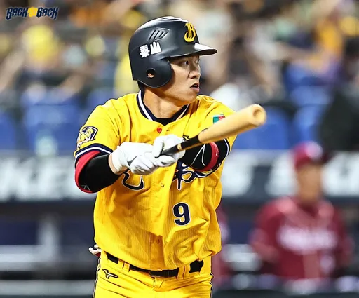 台灣大賽能打能跑王威晨再展迷人笑容　最感謝這位幕後英雄