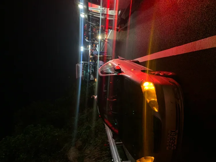 國道車禍現場，所幸無人受困。翻攝畫面